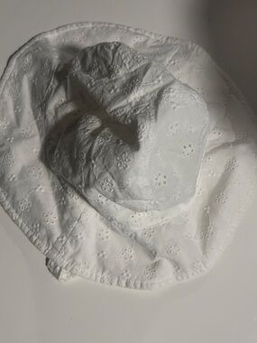 Carter's White Kids' Cotton Bucket Hat with Chin Ties